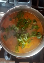 Portugalska zupa caldo verde z jarmużem